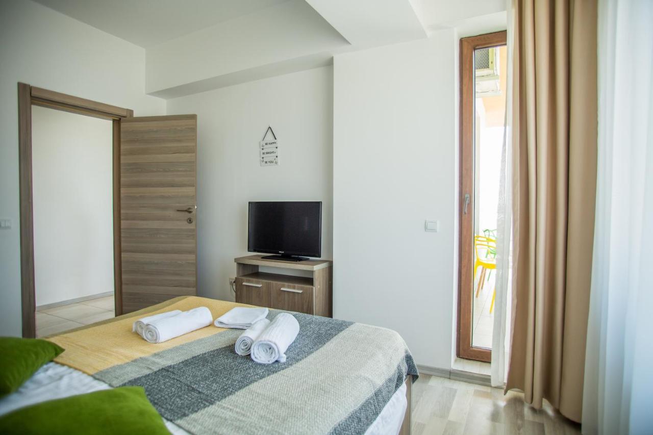 Bella Vista Summerland Mamaia Dış mekan fotoğraf