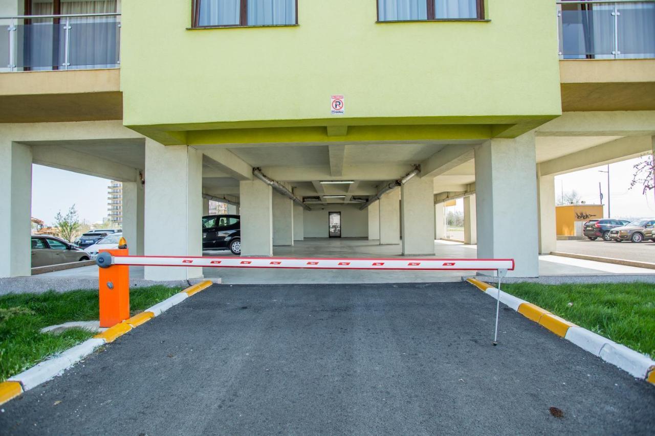 Bella Vista Summerland Mamaia Dış mekan fotoğraf